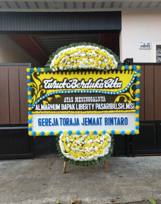 Papan Bunga Duka di Rawa Badak Utara